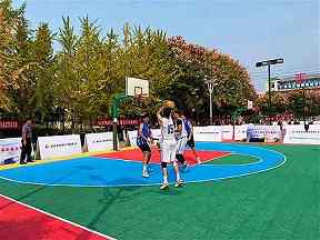 定位球进攻的观察方法：跑动、落点与第二点保护